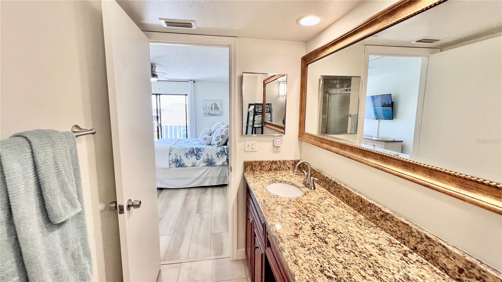 Image 30 of 60 For 719 Pinellas Bayway S 309