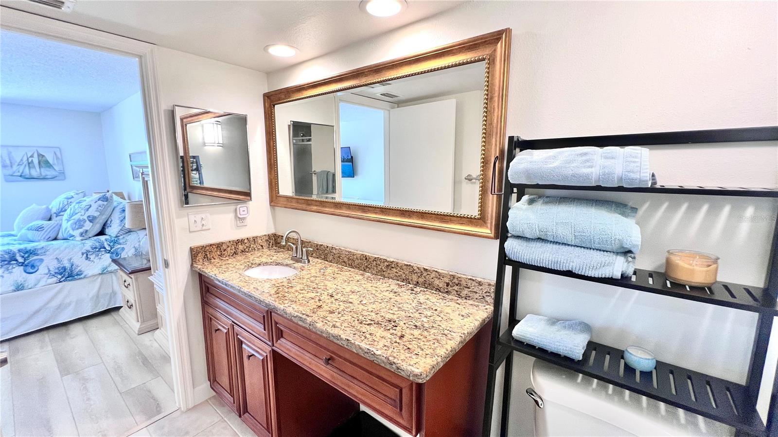 Image 32 of 60 For 719 Pinellas Bayway S 309