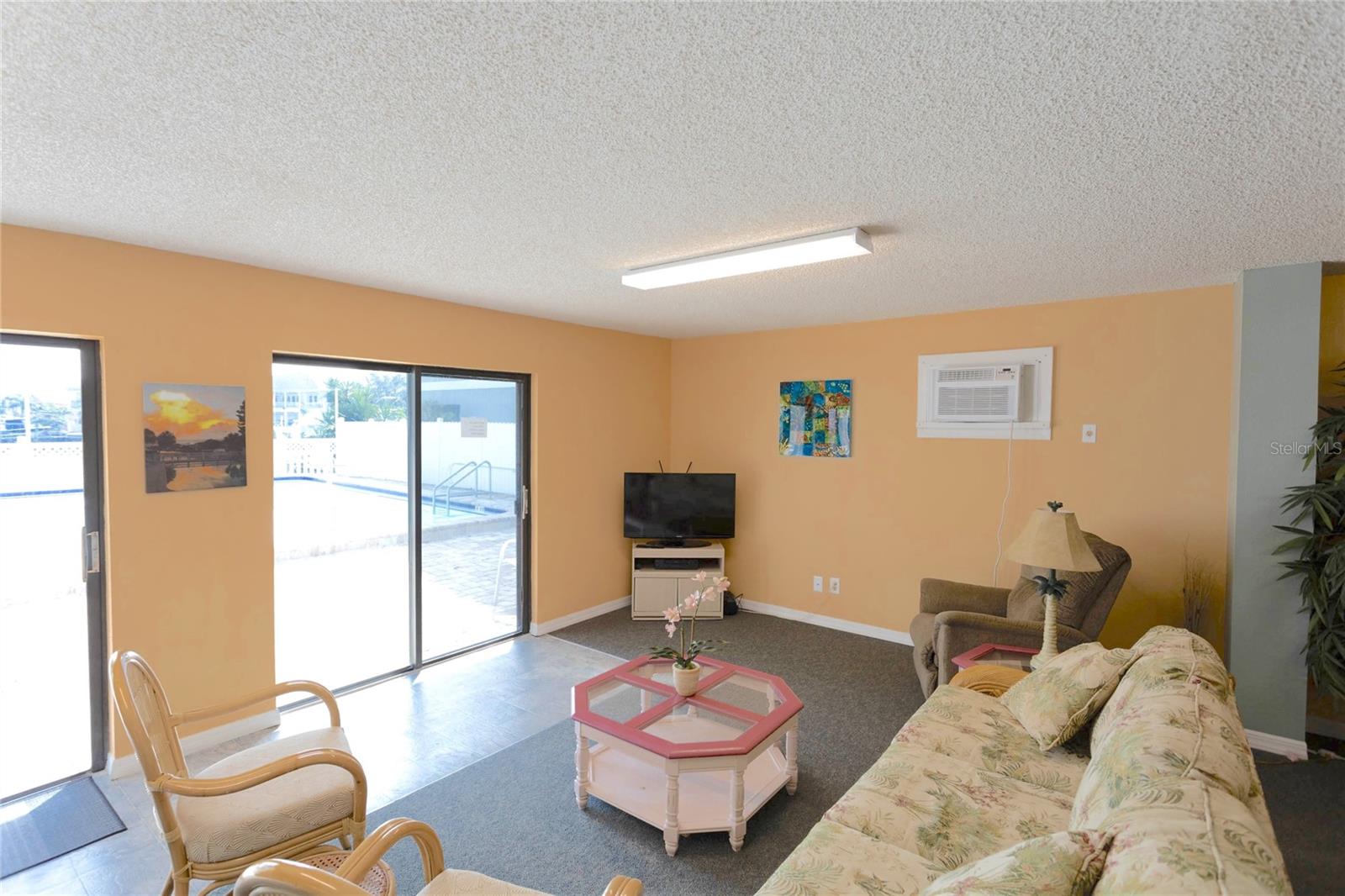 Image 47 of 60 For 719 Pinellas Bayway S 309