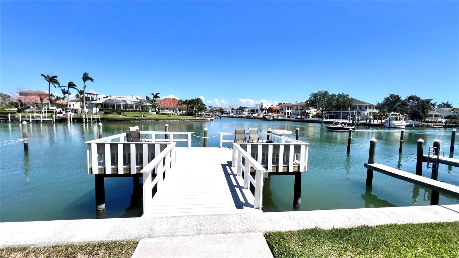 Image 55 of 60 For 719 Pinellas Bayway S 309