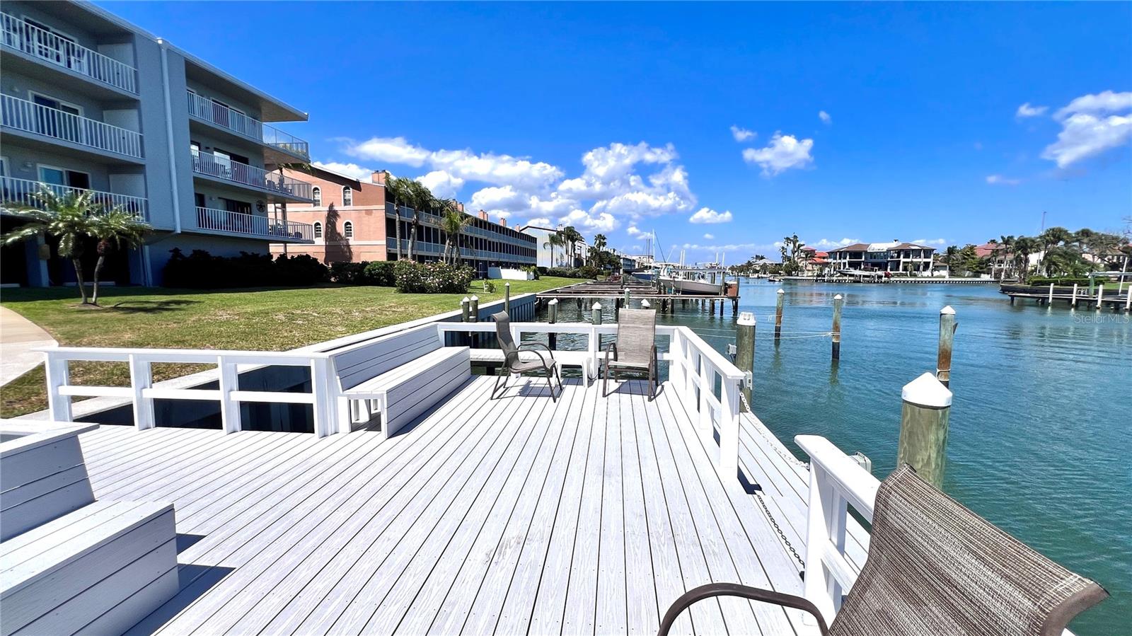 Image 57 of 60 For 719 Pinellas Bayway S 309
