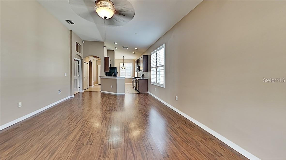 Image 5 of 30 For 31425 Shaker Circle