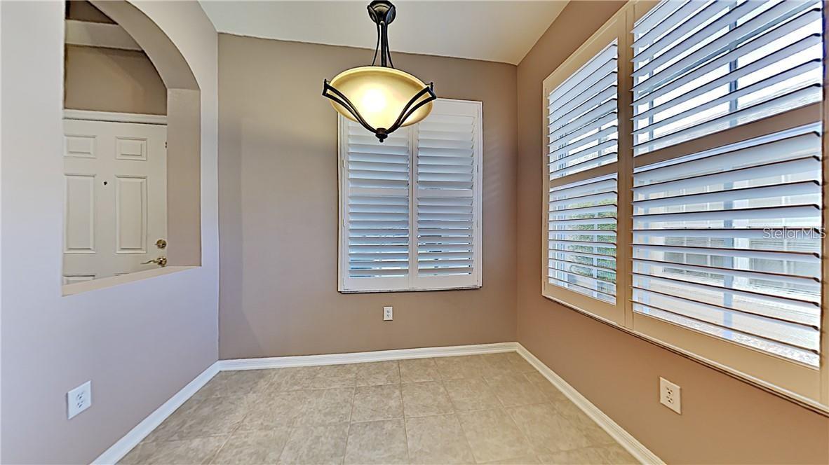 Image 9 of 30 For 31425 Shaker Circle