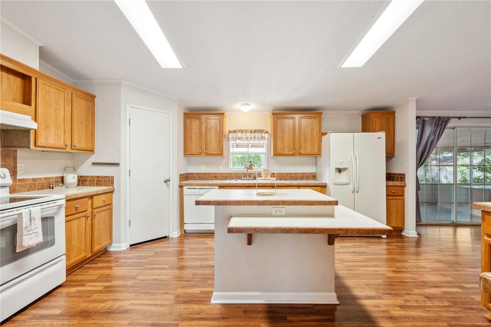 Image 19 of 50 For 3319 Fox Ridge Boulevard
