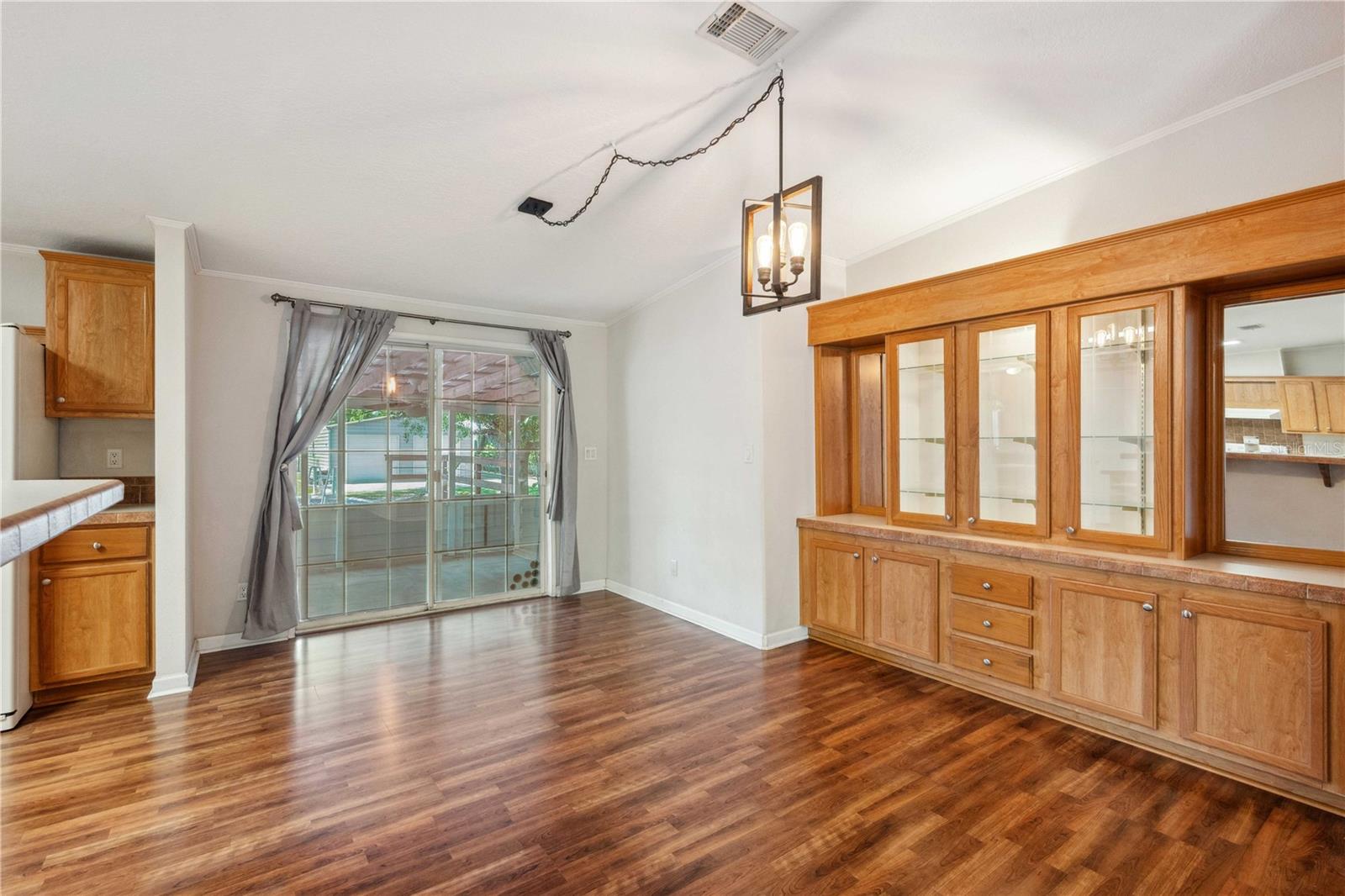 Image 21 of 50 For 3319 Fox Ridge Boulevard