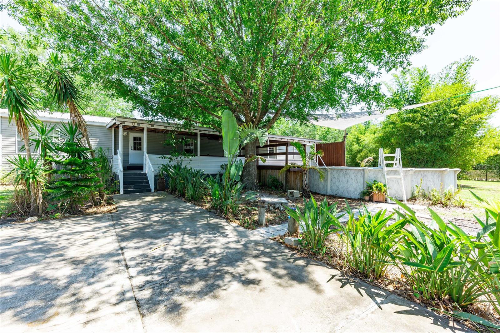 Image 3 of 50 For 3319 Fox Ridge Boulevard