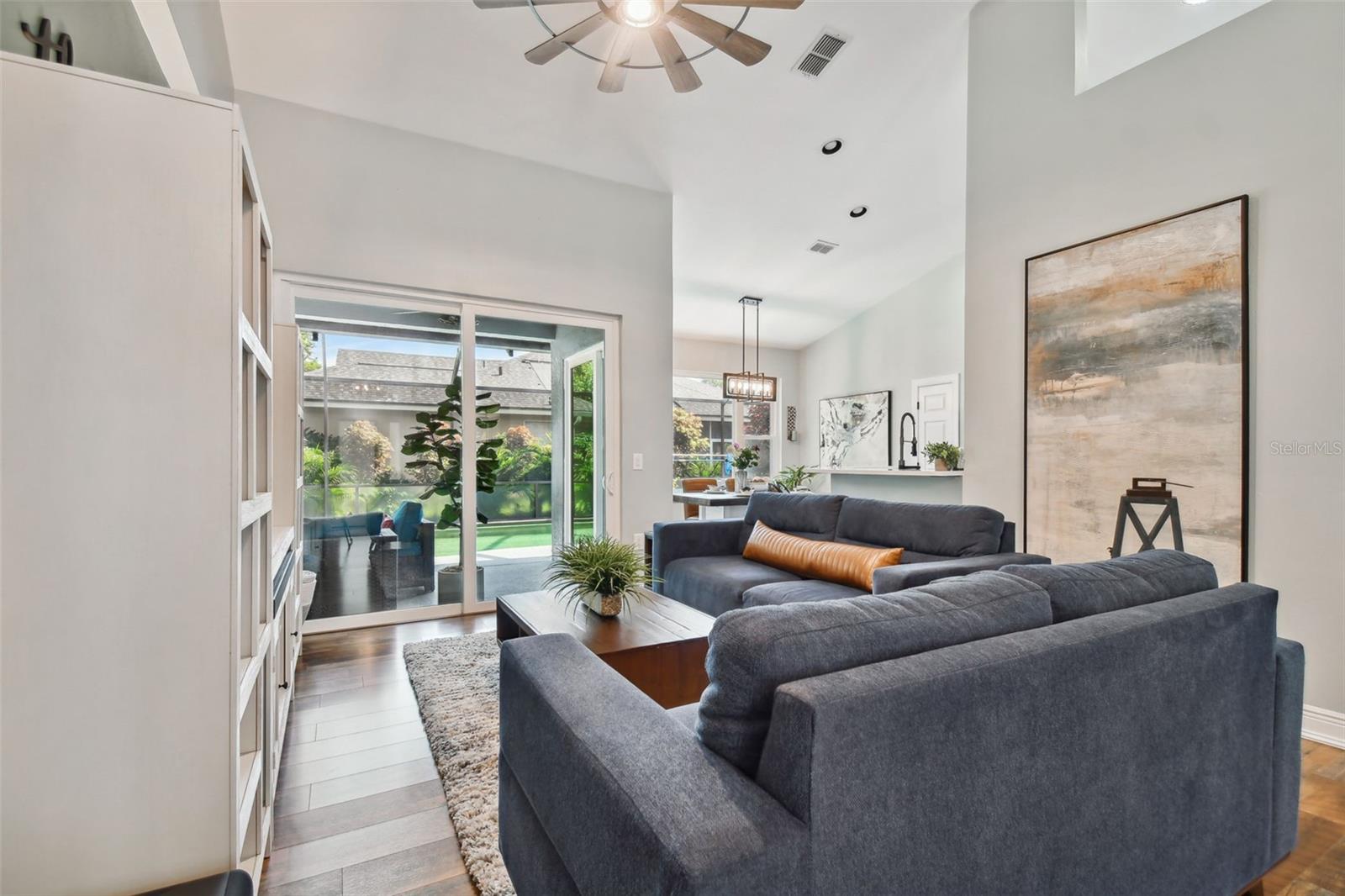 Image 11 of 51 For 5416 Twin Creeks Drive