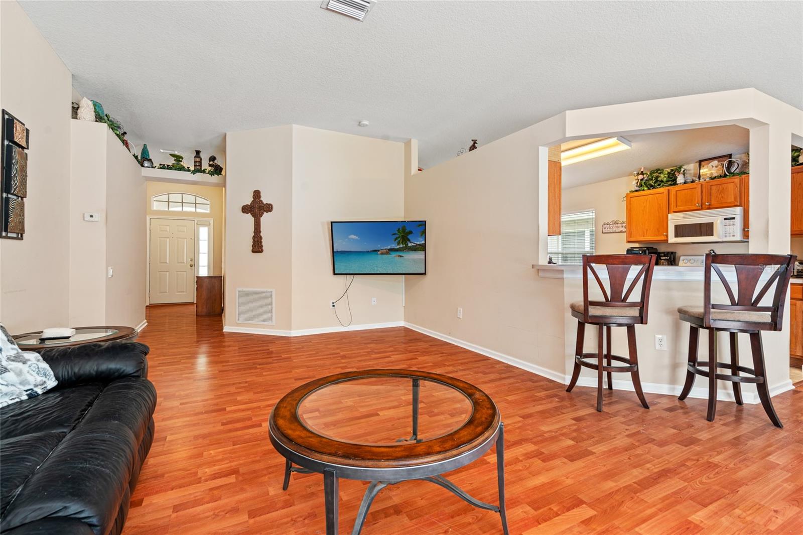 Listing photo id 6 for 5902 War Admiral Drive