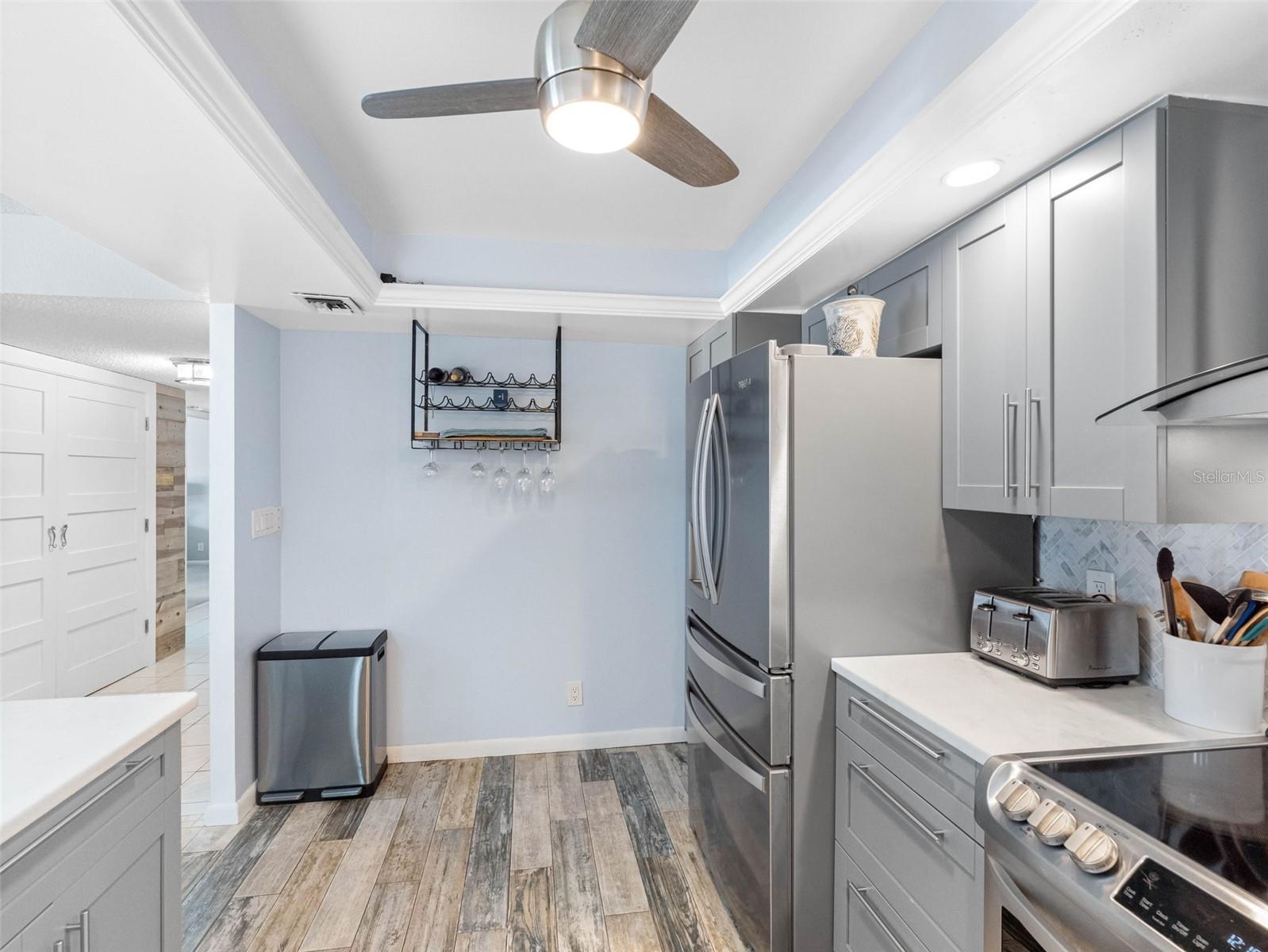 Image 11 of 48 For 1430 Gulf Boulevard 102
