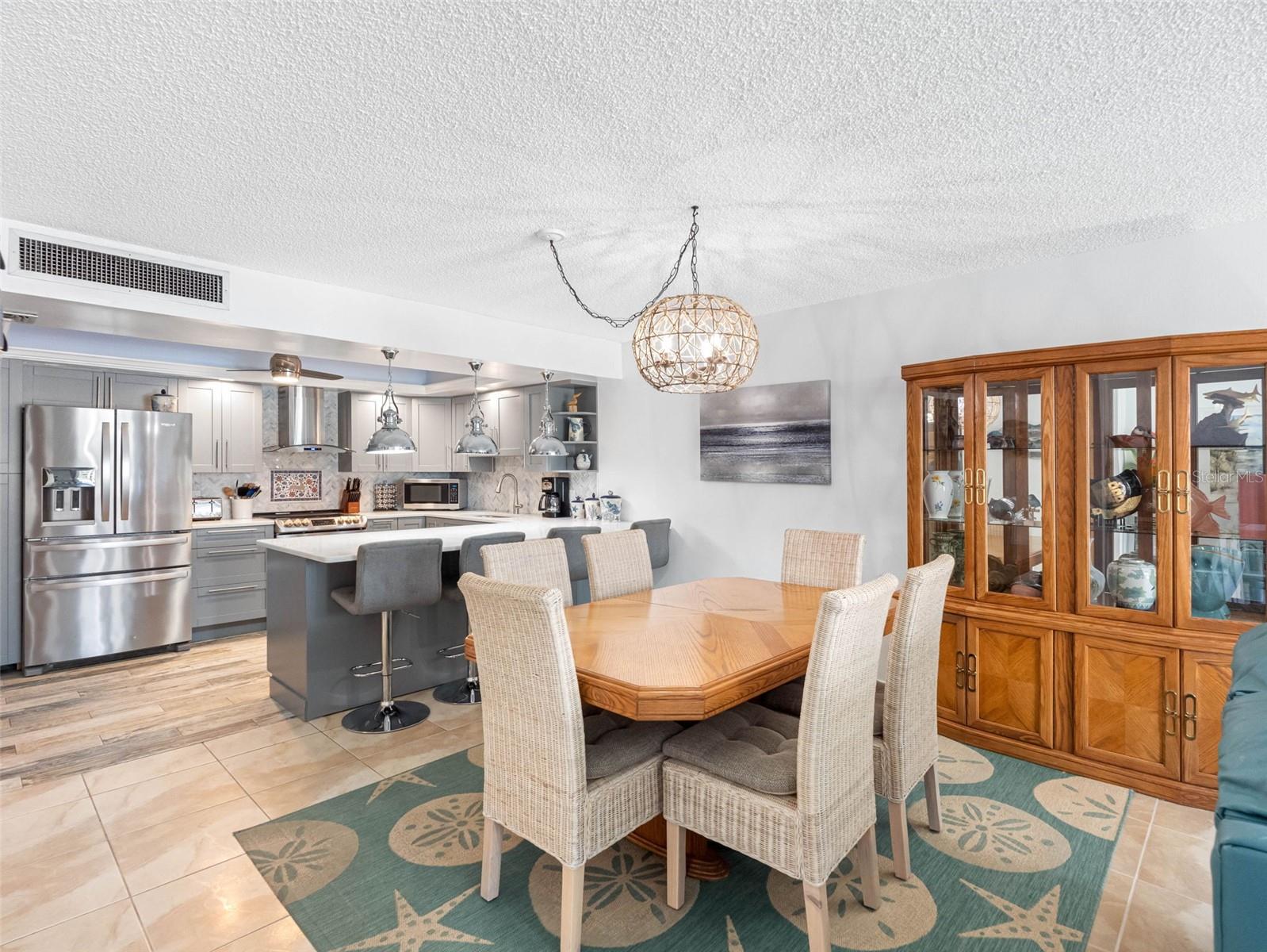 Image 13 of 48 For 1430 Gulf Boulevard 102