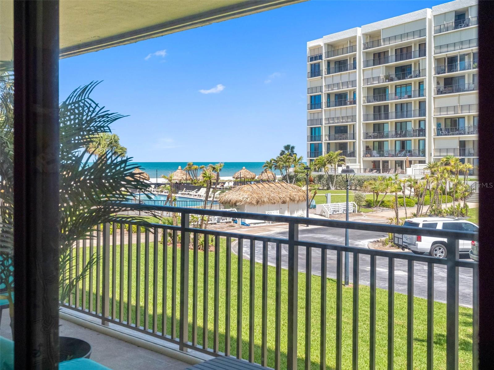 Image 17 of 48 For 1430 Gulf Boulevard 102