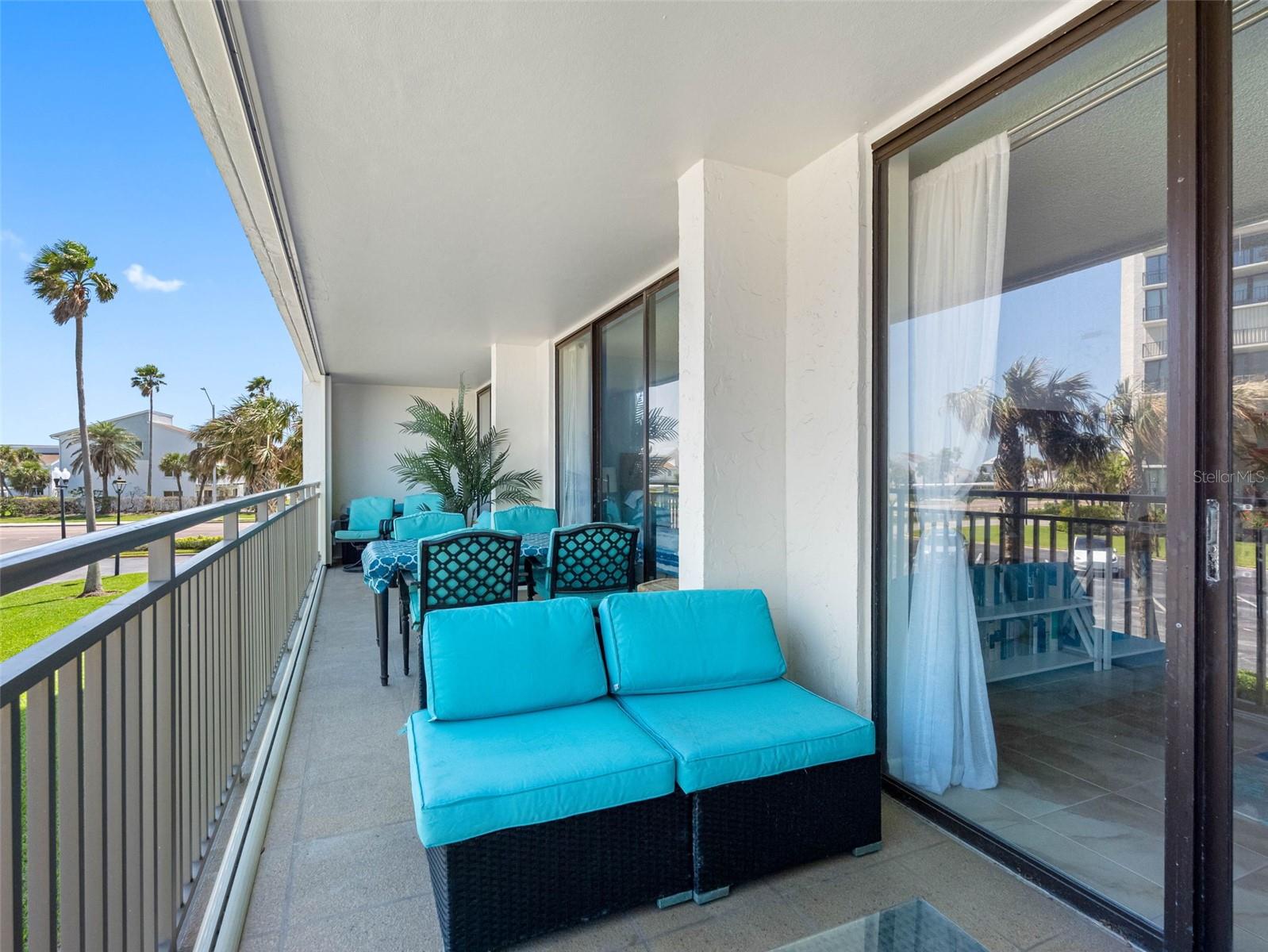 Image 20 of 48 For 1430 Gulf Boulevard 102