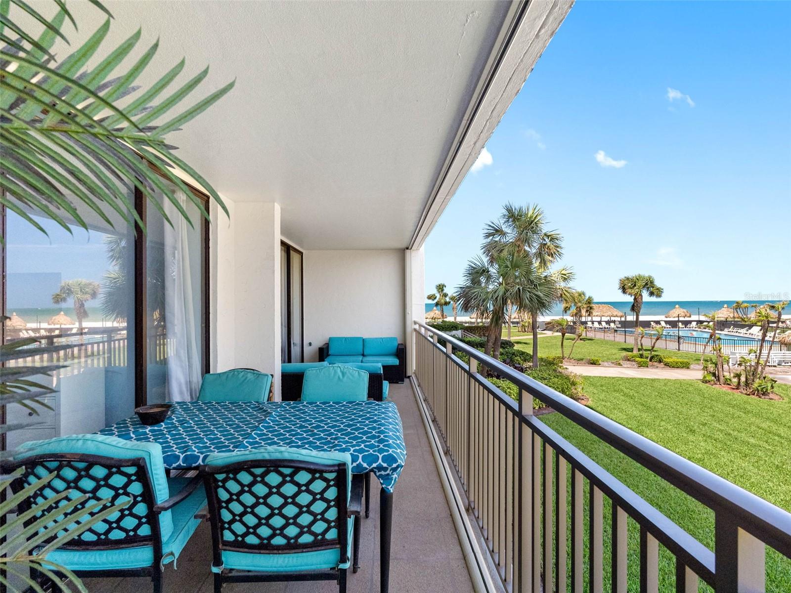 Image 21 of 48 For 1430 Gulf Boulevard 102