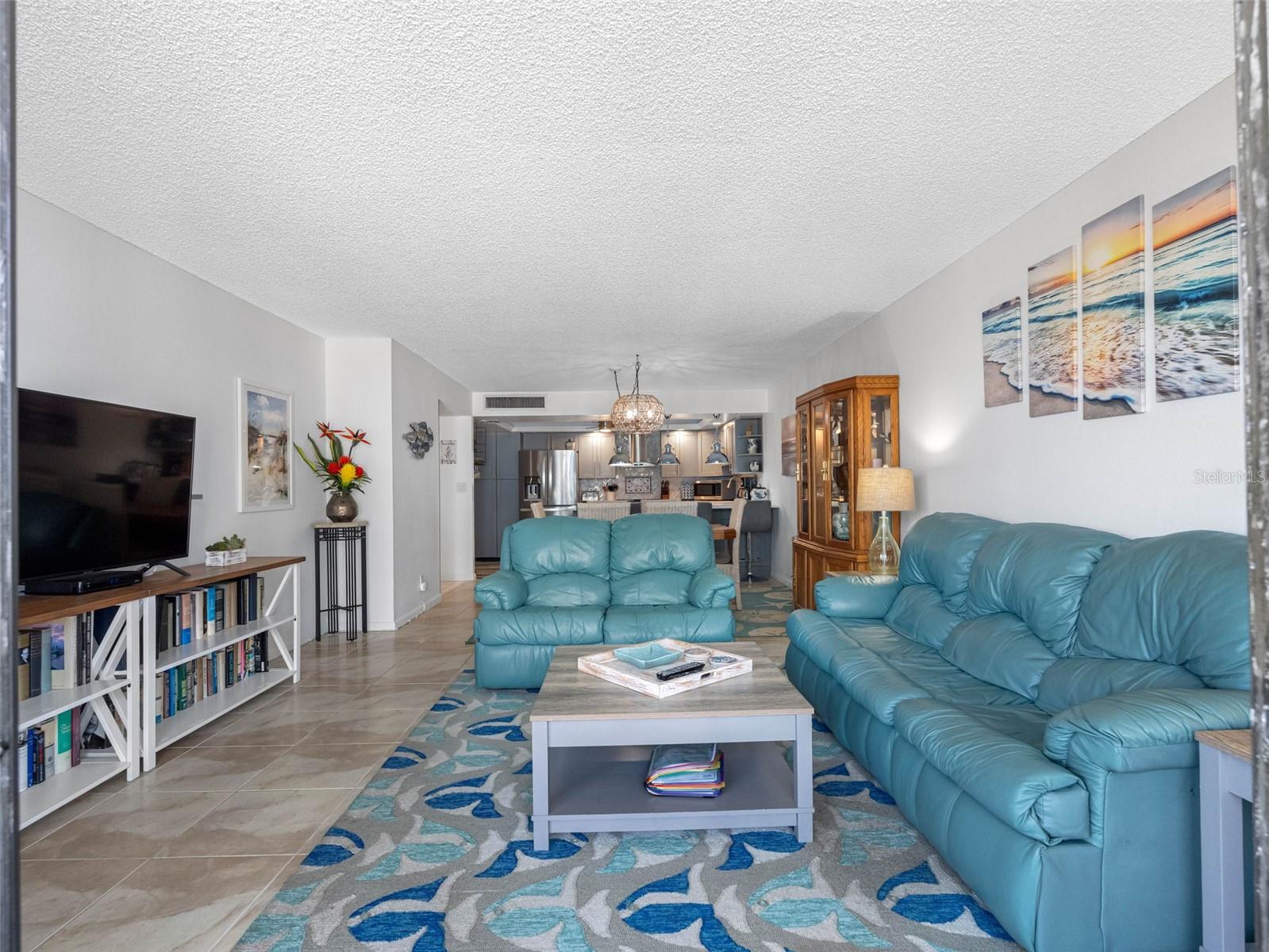 Image 24 of 48 For 1430 Gulf Boulevard 102