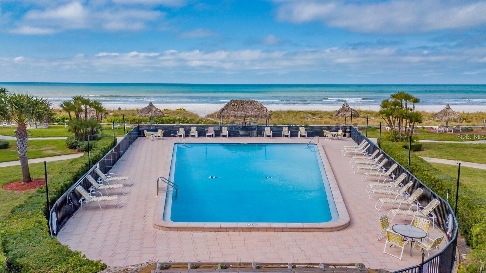 Image 39 of 48 For 1430 Gulf Boulevard 102