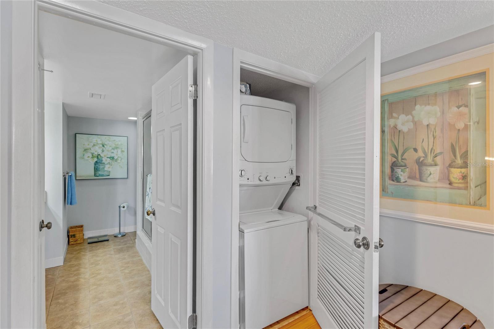 Listing photo id 15 for 1460 Gulf Boulevard 406