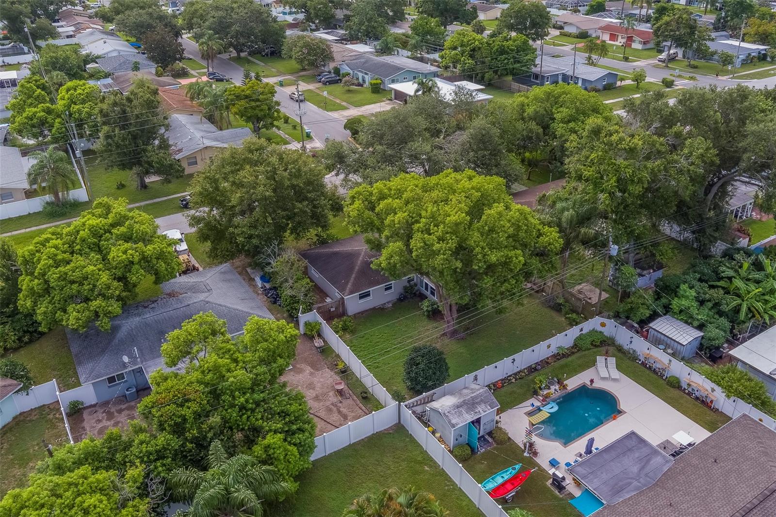 Image 42 of 49 For 1710 Lake Avenue