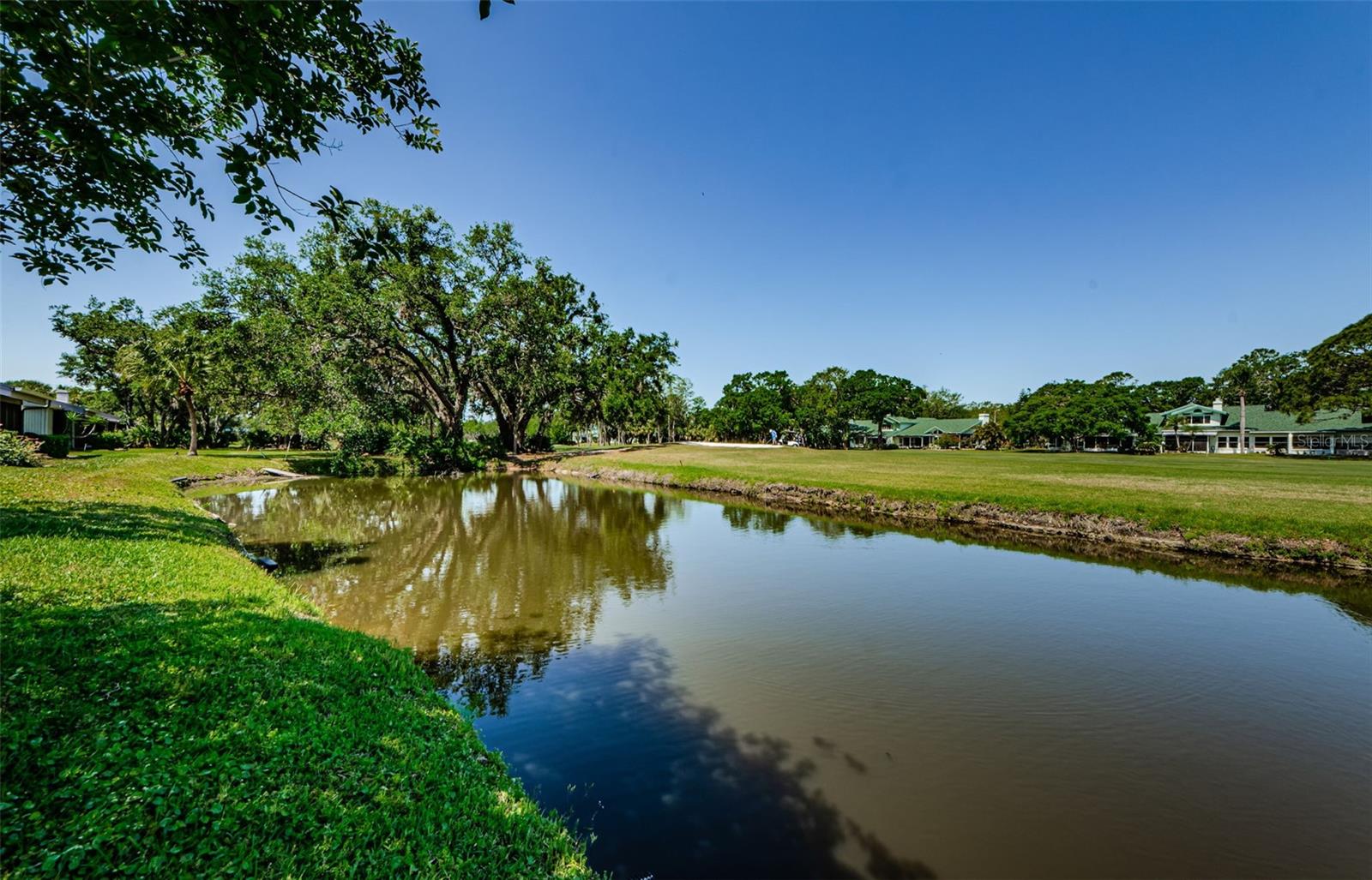 Image 34 of 42 For 70 Ashley Lane