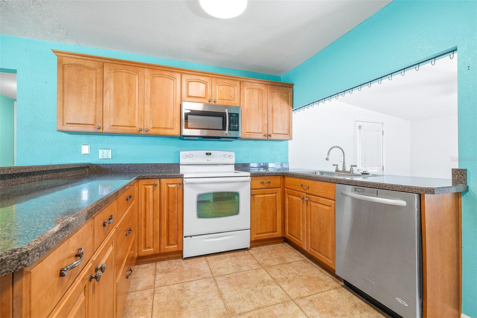 Image 4 of 58 For 4732 Wyoming Avenue