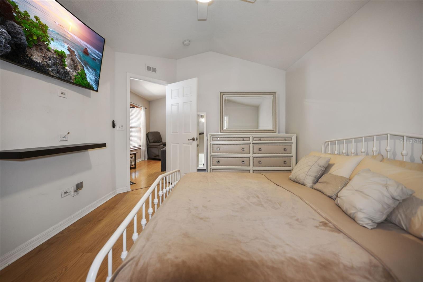 Image 11 of 24 For 15029 Deer Meadow Drive
