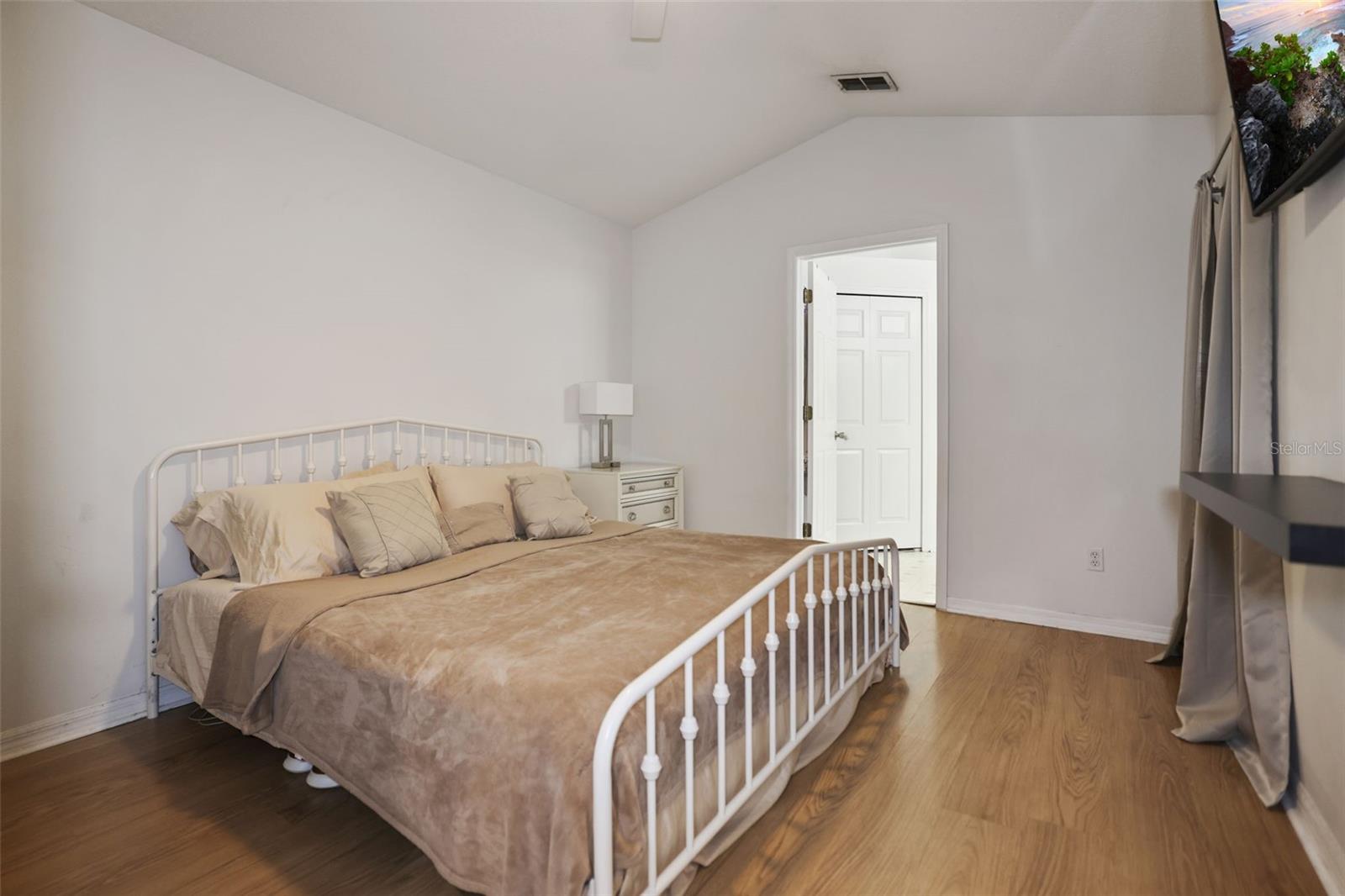 Image 12 of 24 For 15029 Deer Meadow Drive