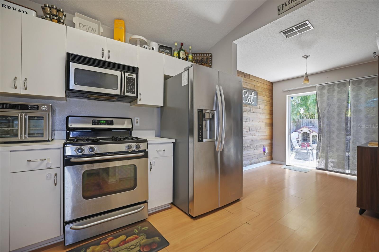 Image 7 of 24 For 15029 Deer Meadow Drive