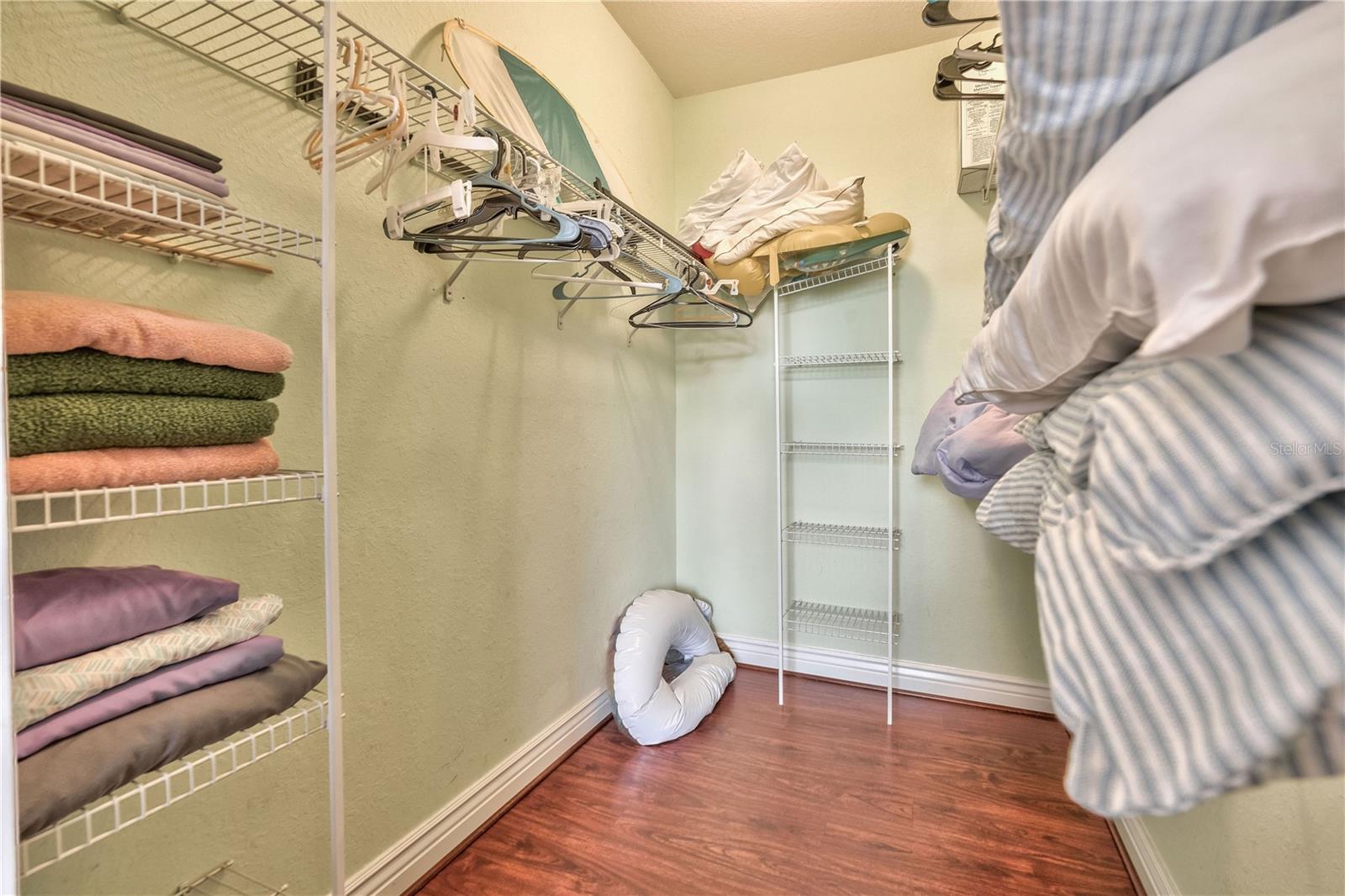 Listing photo id 17 for 2732 Via Murano 526