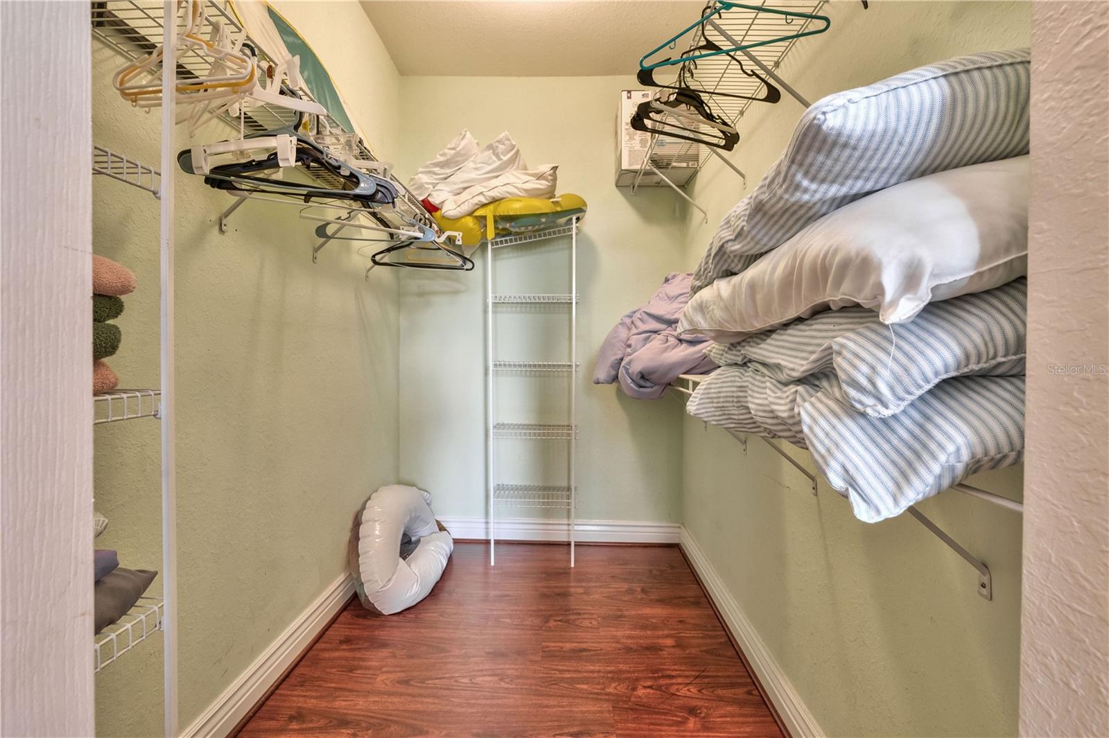 Listing photo id 18 for 2732 Via Murano 526