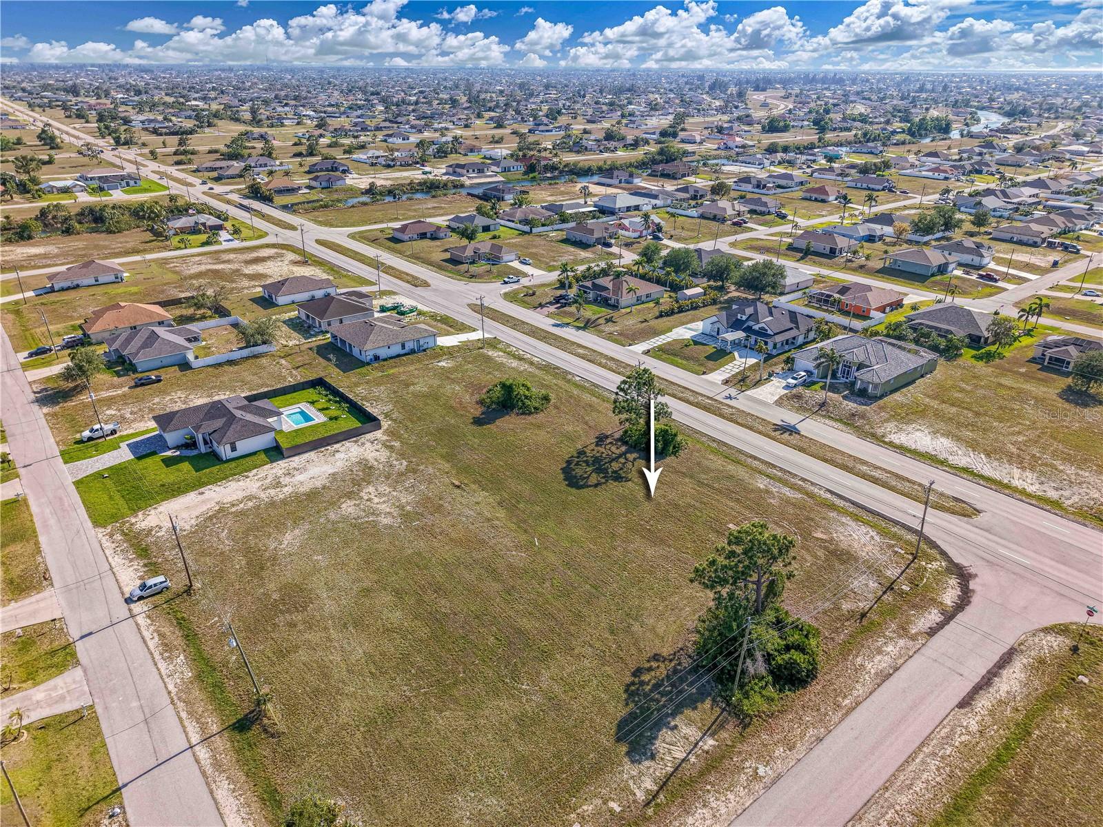 Image 5 of 7 For 1803 Chiquita Boulevard N