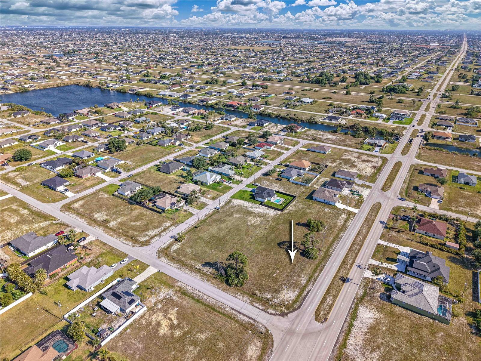 Image 6 of 7 For 1803 Chiquita Boulevard N