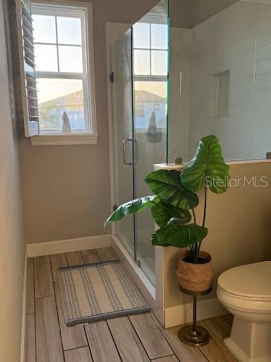 Image 4 of 41 For 4053 Rocky Shores Dr