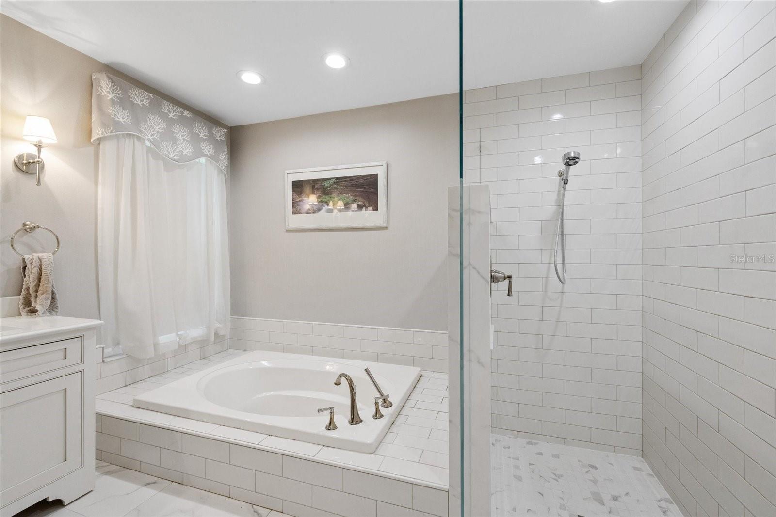 Image 18 of 79 For 2969 Talon Drive