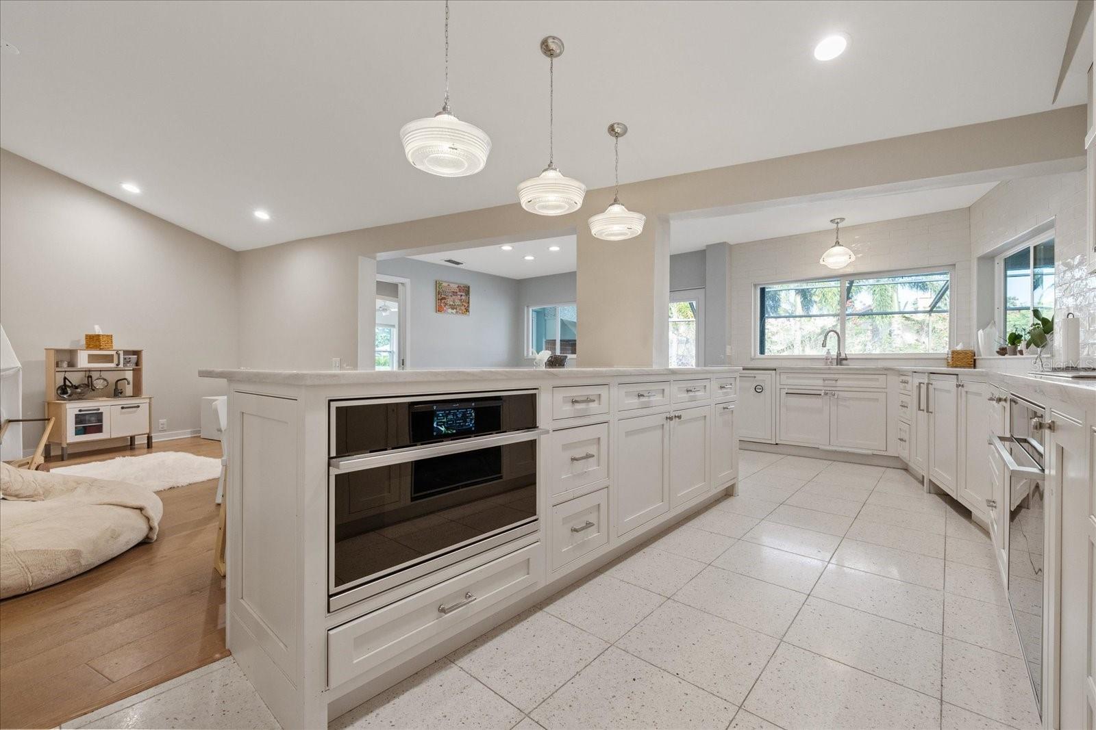 Image 30 of 79 For 2969 Talon Drive