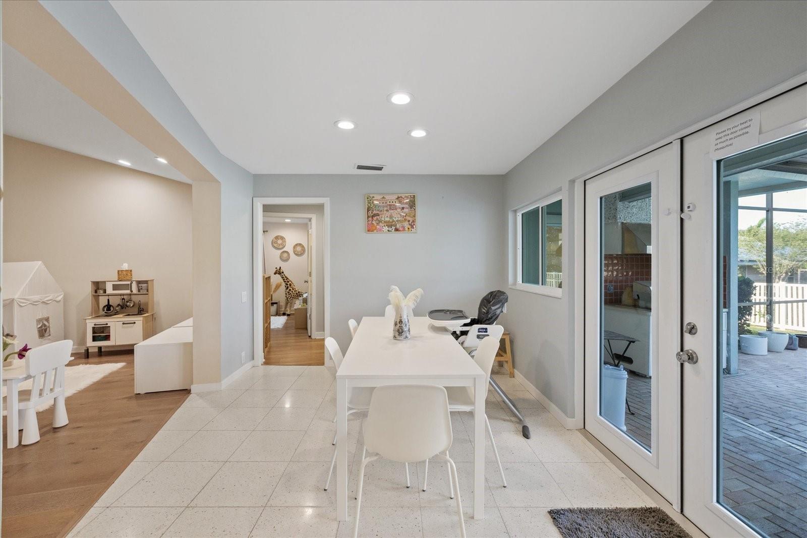 Image 37 of 79 For 2969 Talon Drive