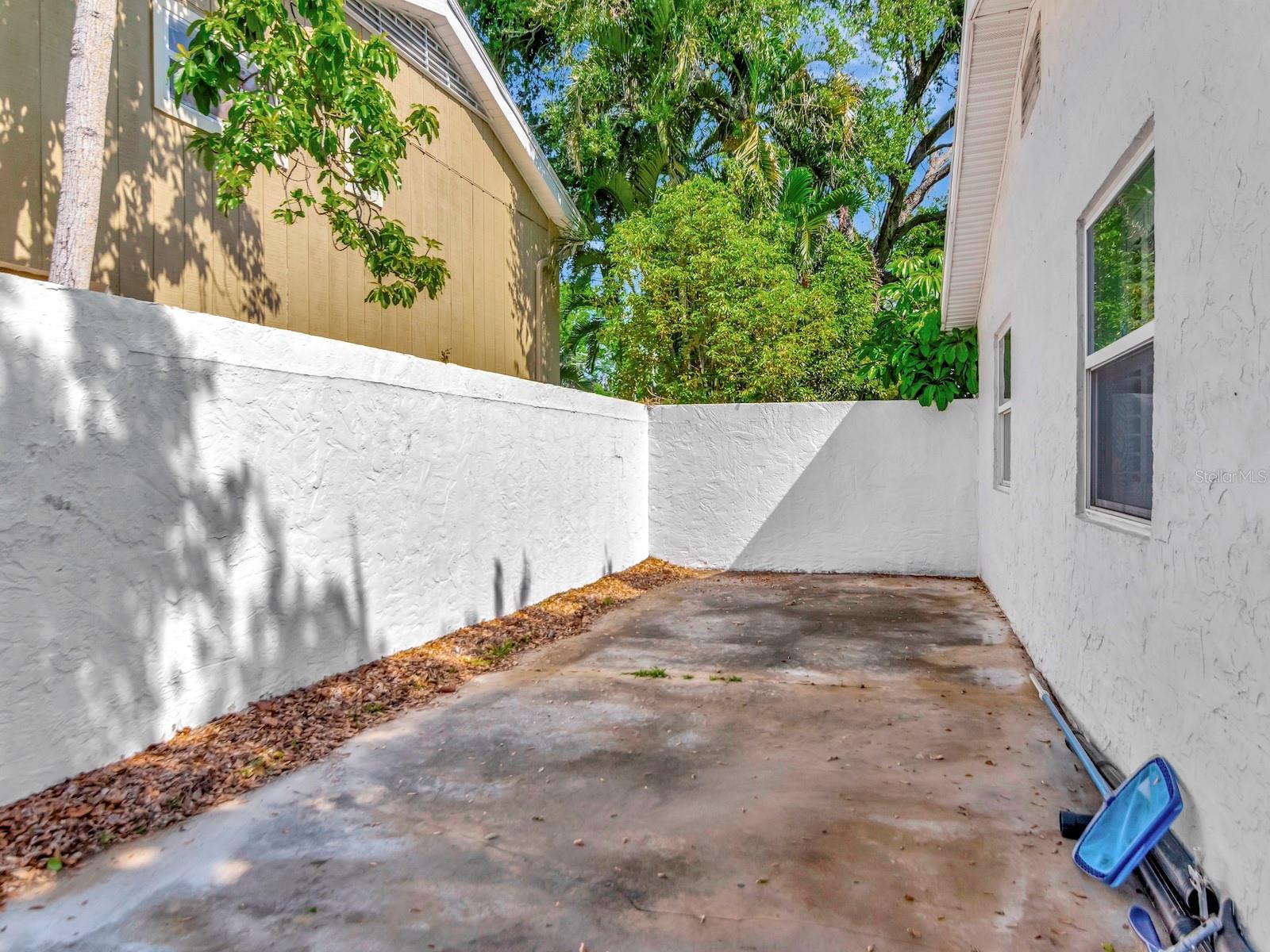 Image 16 of 52 For 8326 40th Place N