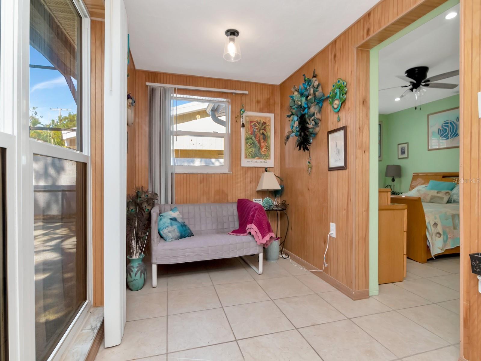 Image 34 of 52 For 8326 40th Place N