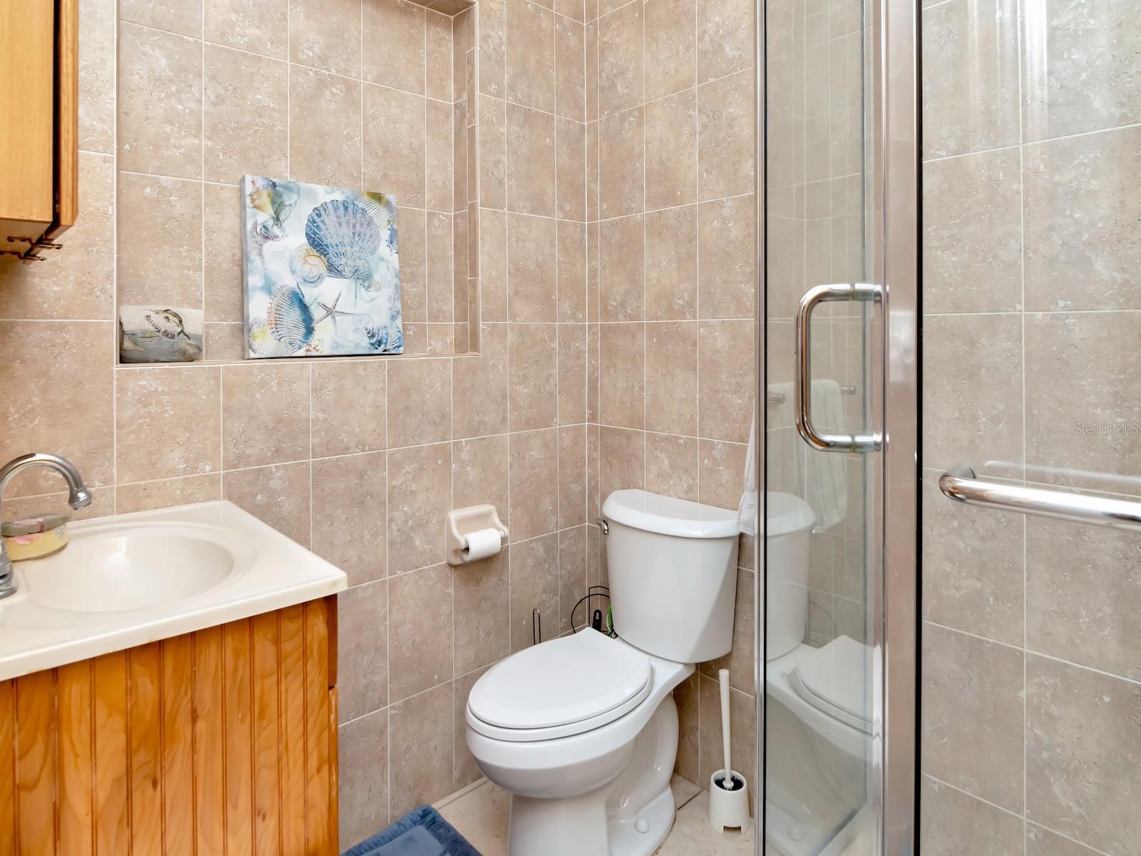 Image 37 of 52 For 8326 40th Place N