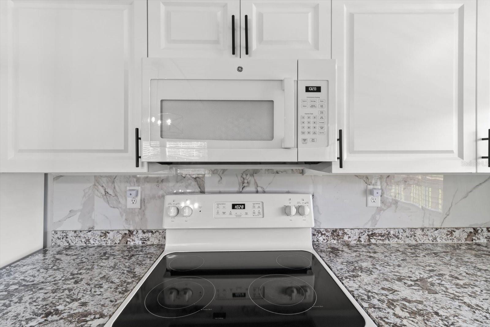 Image 20 of 49 For 20160 111th Terrace