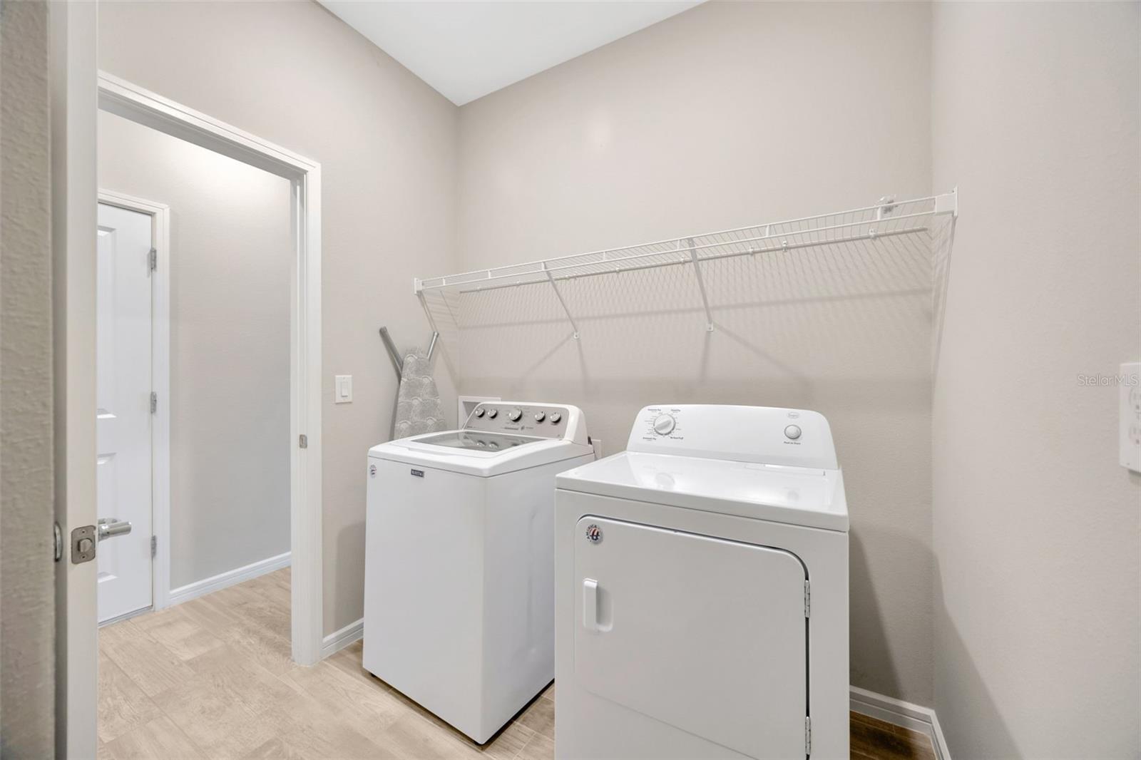 Image 43 of 56 For 6398 Bradford Woods Drive