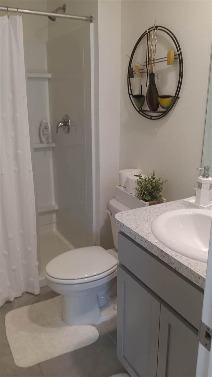 Image 6 of 7 For 7530 Broad Pointe Drive