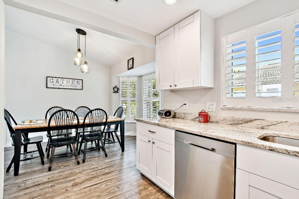 Image 13 of 23 For 2291 Americus Boulevard W 41
