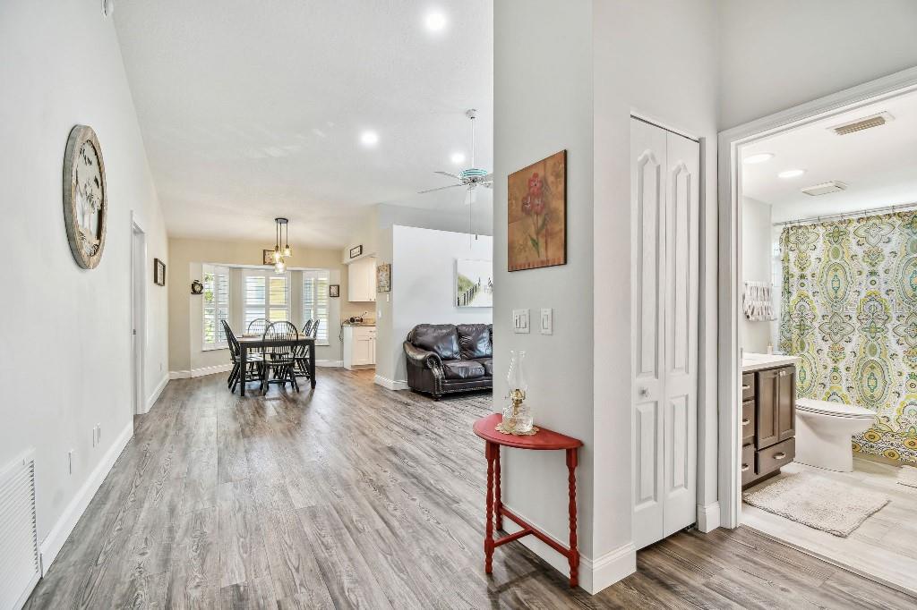 Image 4 of 23 For 2291 Americus Boulevard W 41