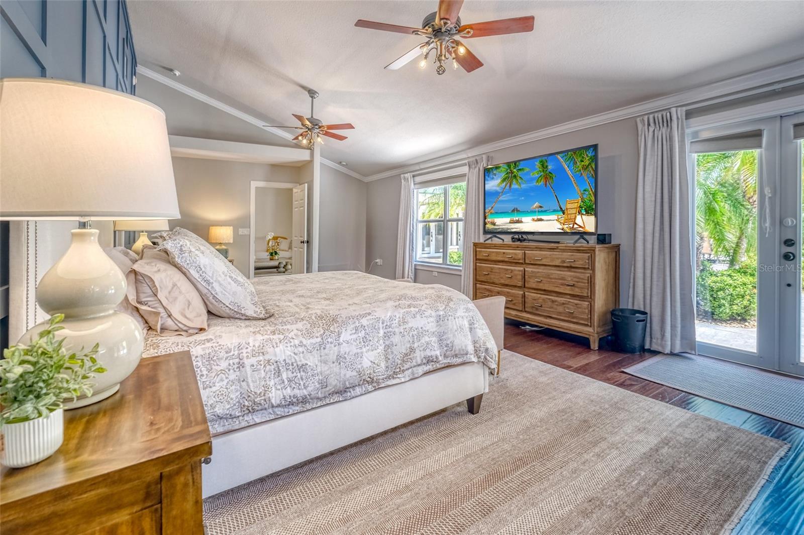 Image 38 of 72 For 898 Cypress Lakeview Court
