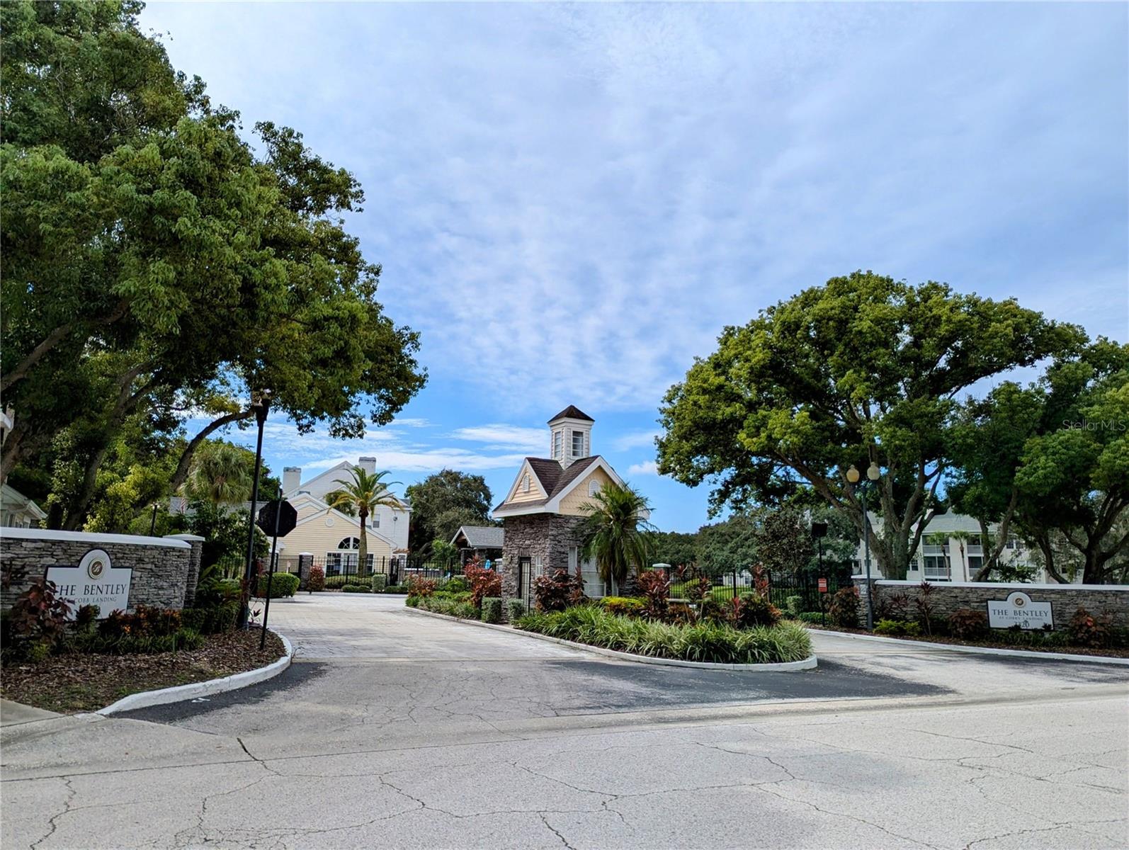 Image 20 of 30 For 3305 Haviland Court 301