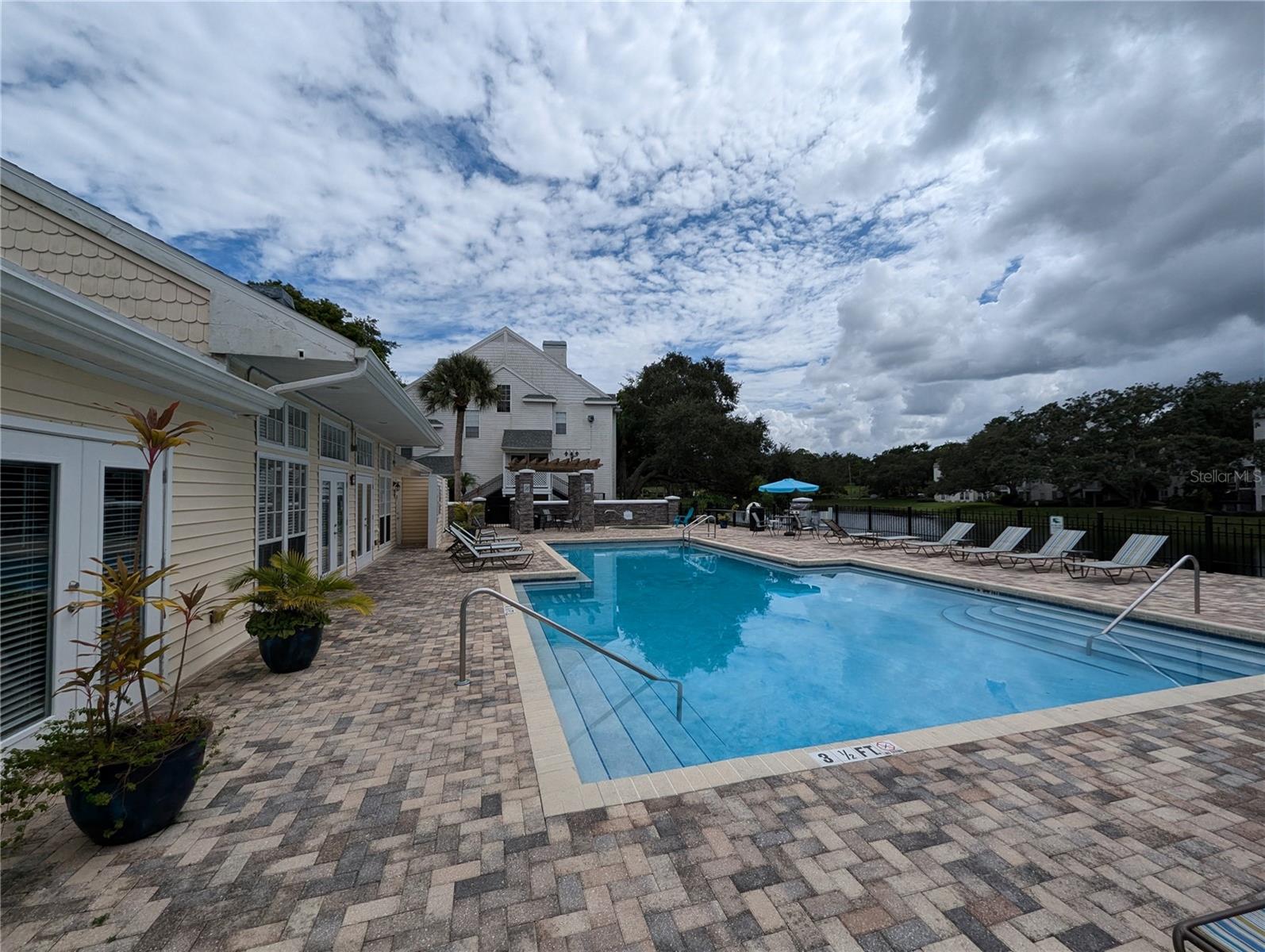 Image 23 of 30 For 3305 Haviland Court 301
