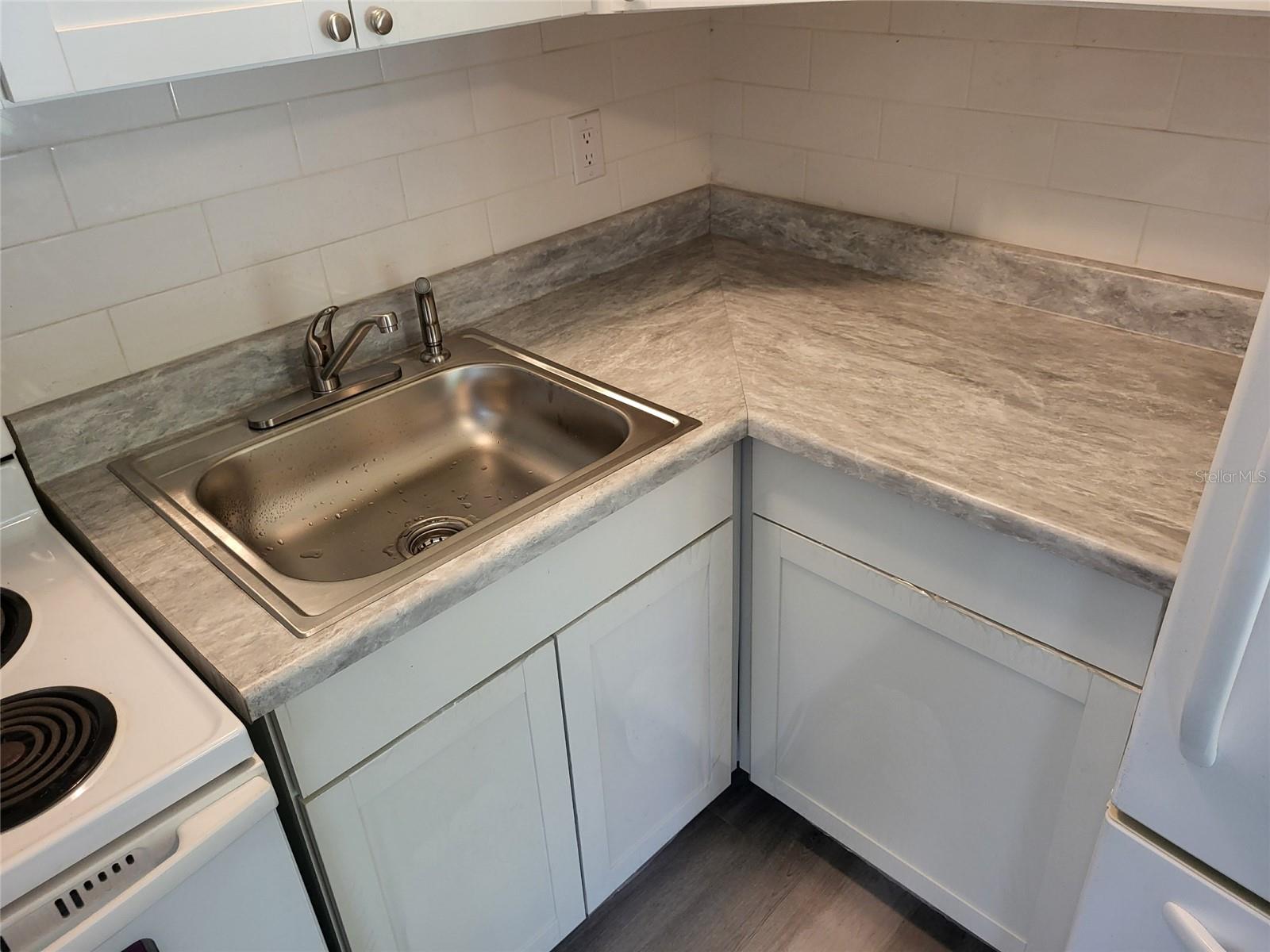 Image 7 of 18 For 508 522 524 Crystal Street