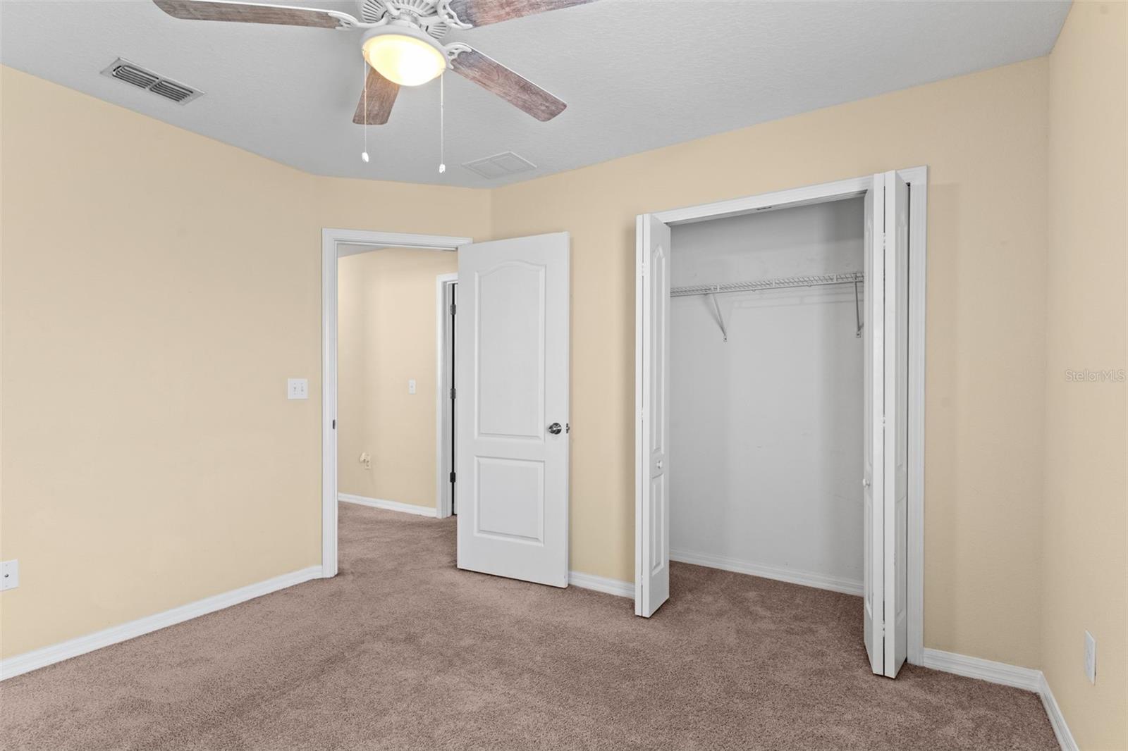 Image 19 of 26 For 9908 Spice Bush Court
