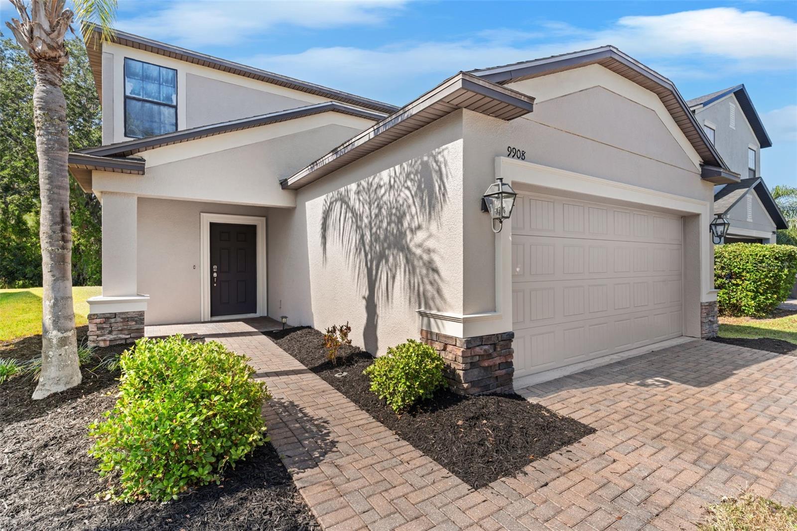 Image 3 of 26 For 9908 Spice Bush Court