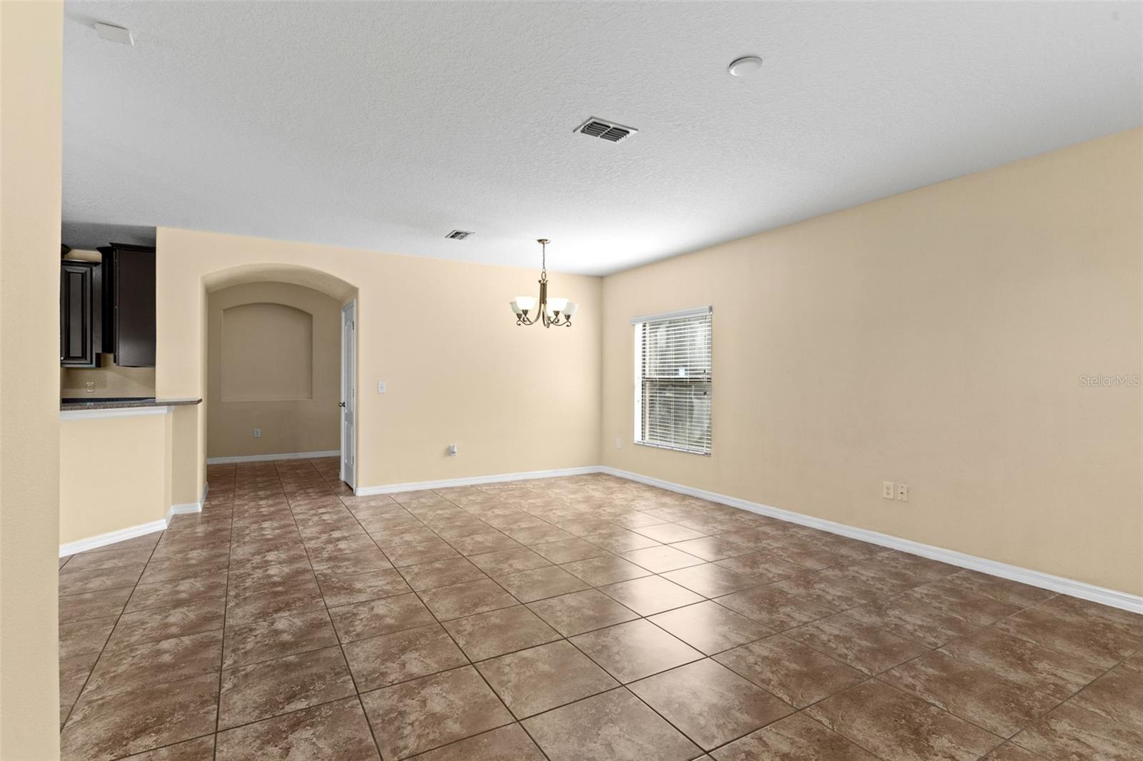 Image 6 of 26 For 9908 Spice Bush Court