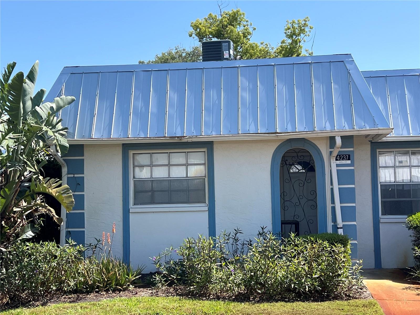 Image 2 of 10 For 4237 Tamargo Drive 4237